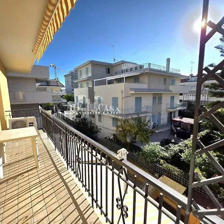 Trenton A Pochi Passi Dal Mare Rif A852 아파트 산베네데토델트론토