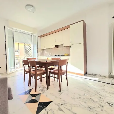 Trenton A Pochi Passi Dal Mare Rif A852 San Benedetto del Tronto